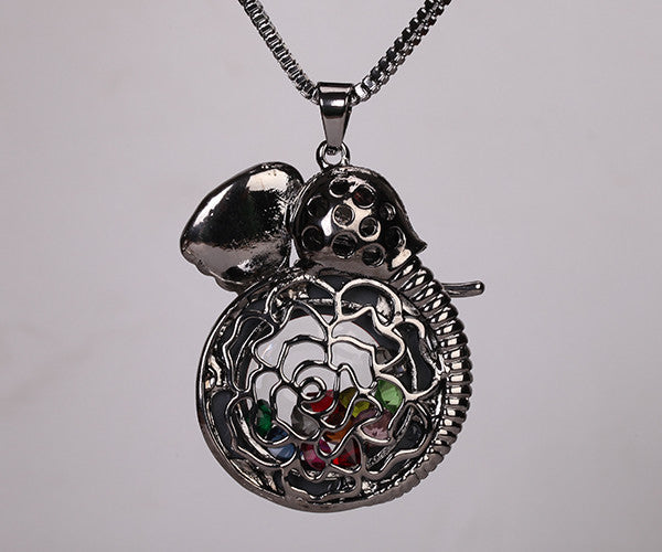Black sales elephant necklace