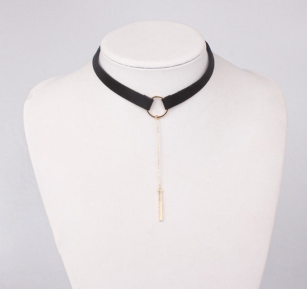Limited Edition Pearl Necklace with Black Clover Design – Beady Boutique.com