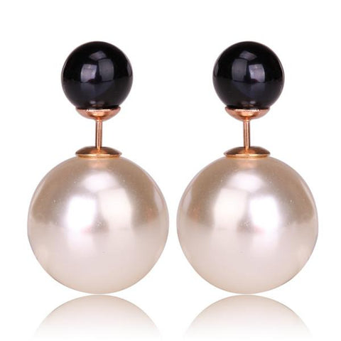 Gum Tee Misses Style Tribal Earrings - Pearl White and Black